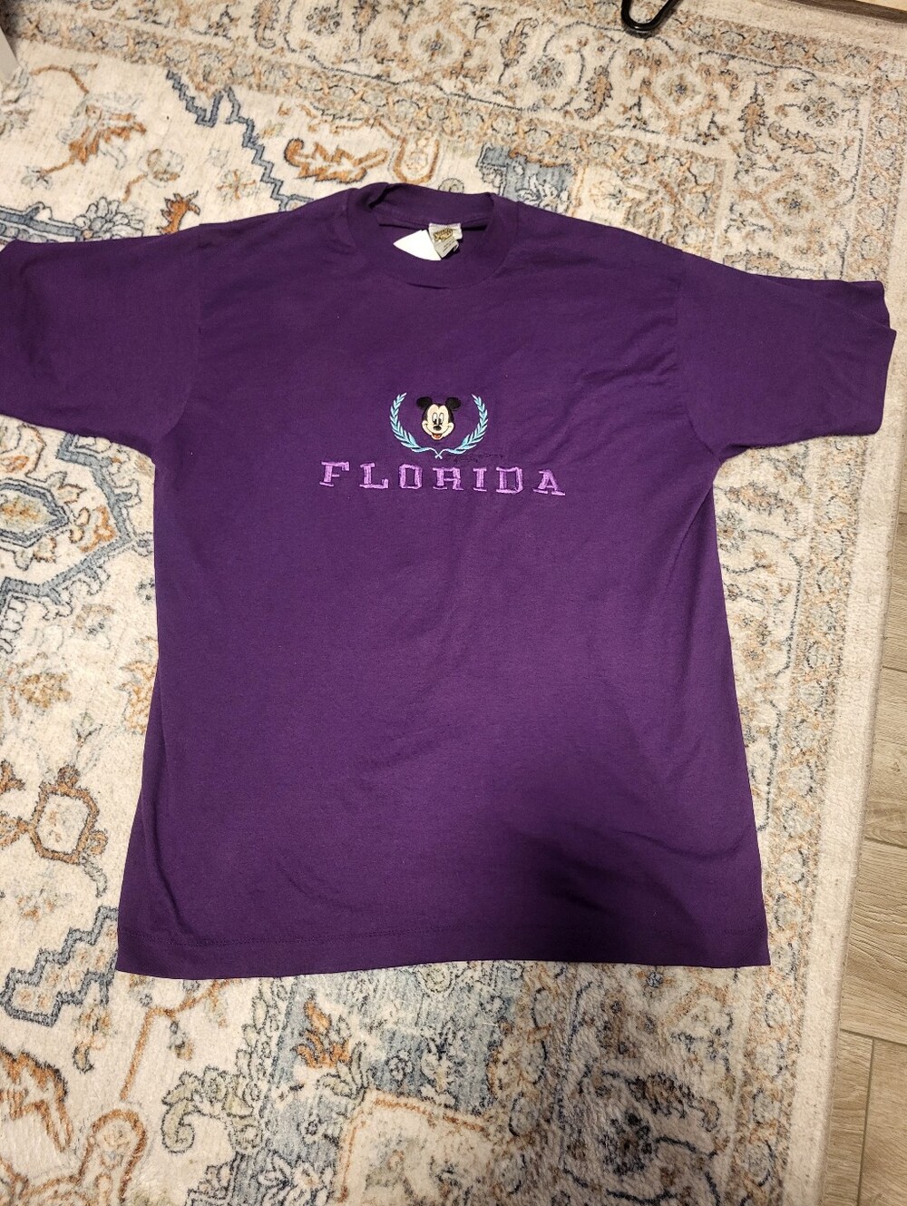 Singke Stiched 90s Sherrys Best Mickey Mouse Florida Tee